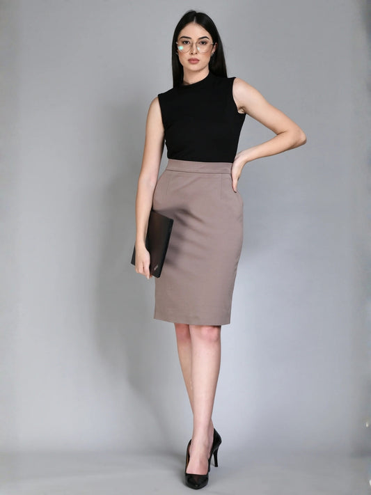 Exude Prudence High Neck Sleeveless T-shirt (Black)