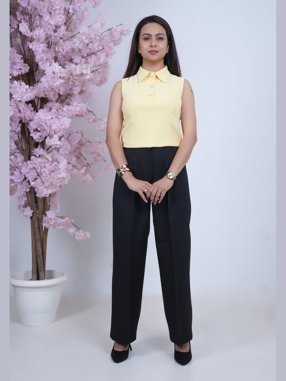 Exude Butter Bloom Top