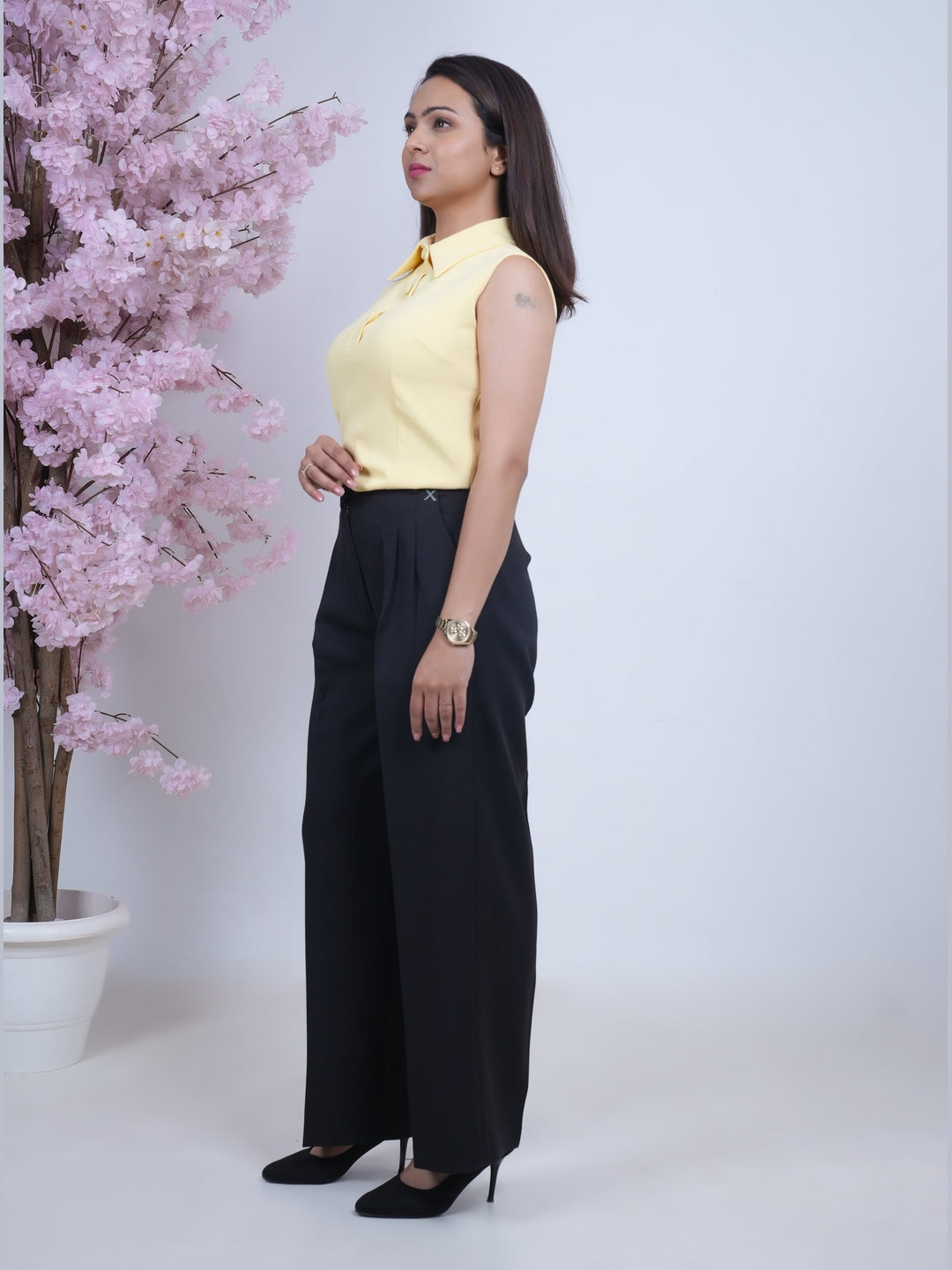 Exude Butter Bloom Top