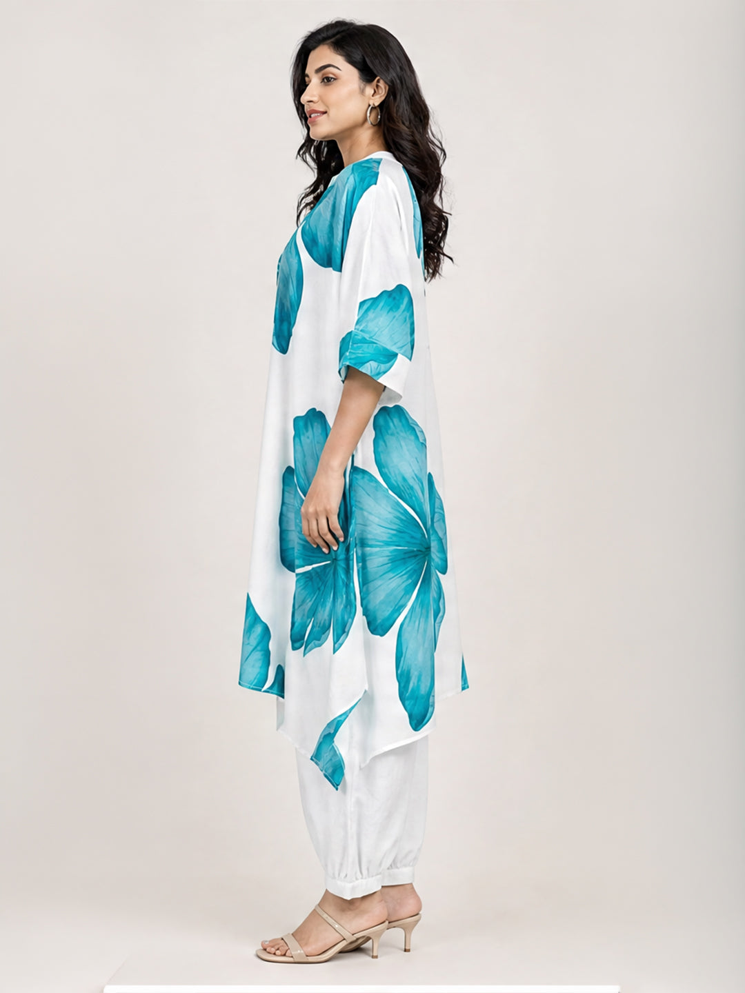 White & Blue Floral Printed Kaftan Co-Ord Set