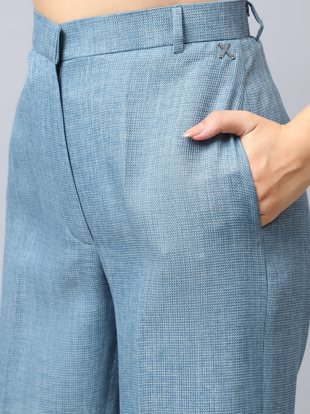 Exude The A-Line Statement Set Cyan