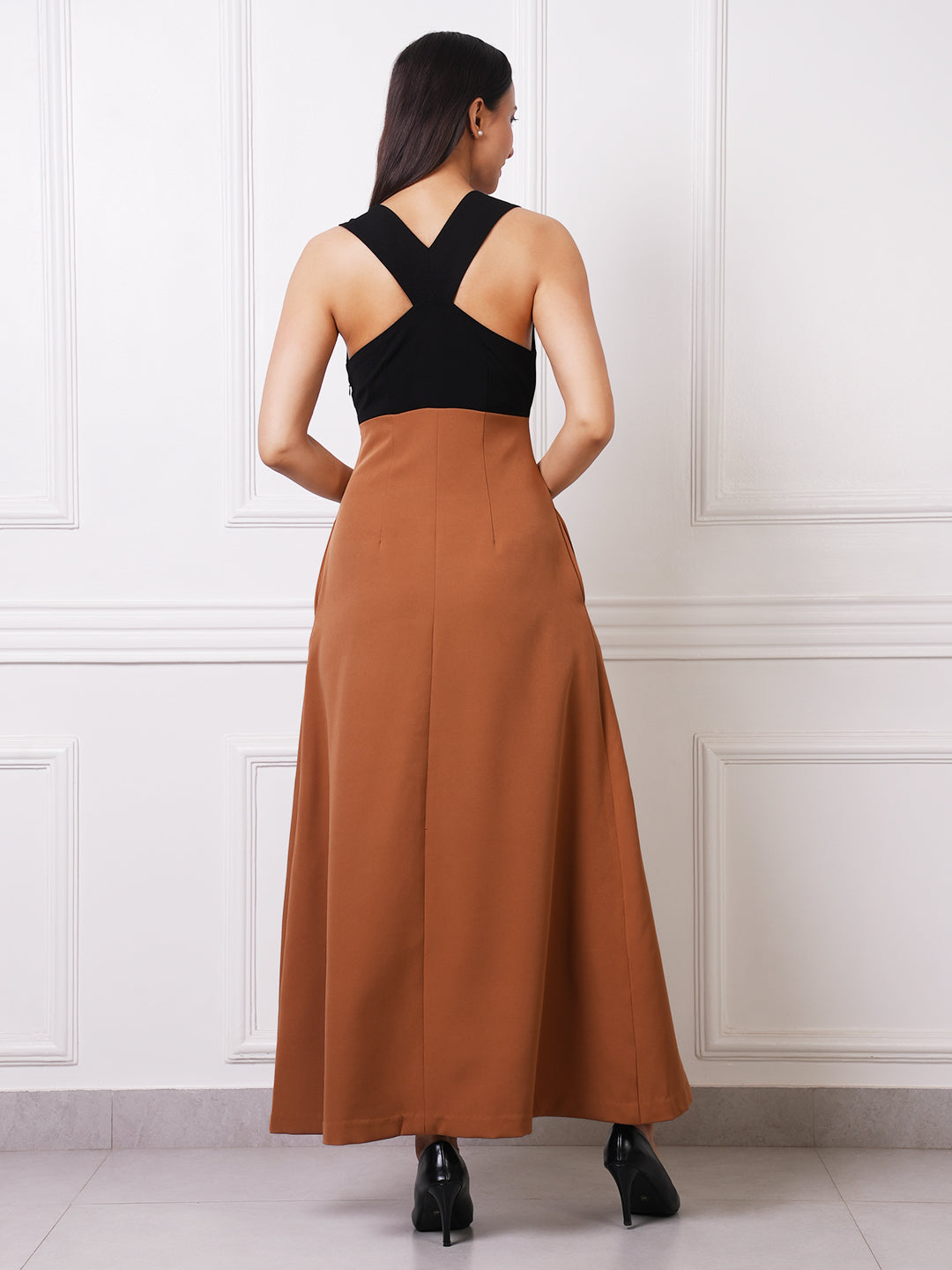Exude Mocha Two-Tone Button-Front Maxi Dress
