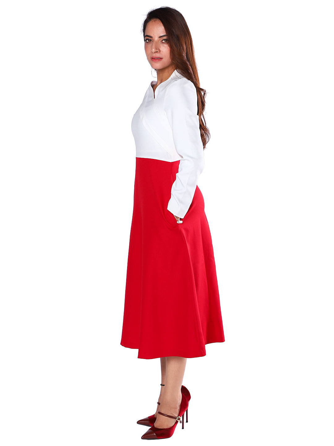 Exude Ruby Contrast Midi Dress Dresses