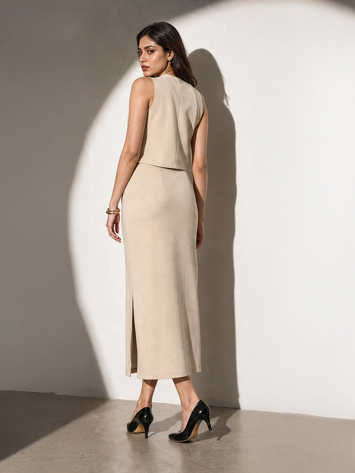 Exude Runway-Ready Long Skirt with Halter Top (Beige)