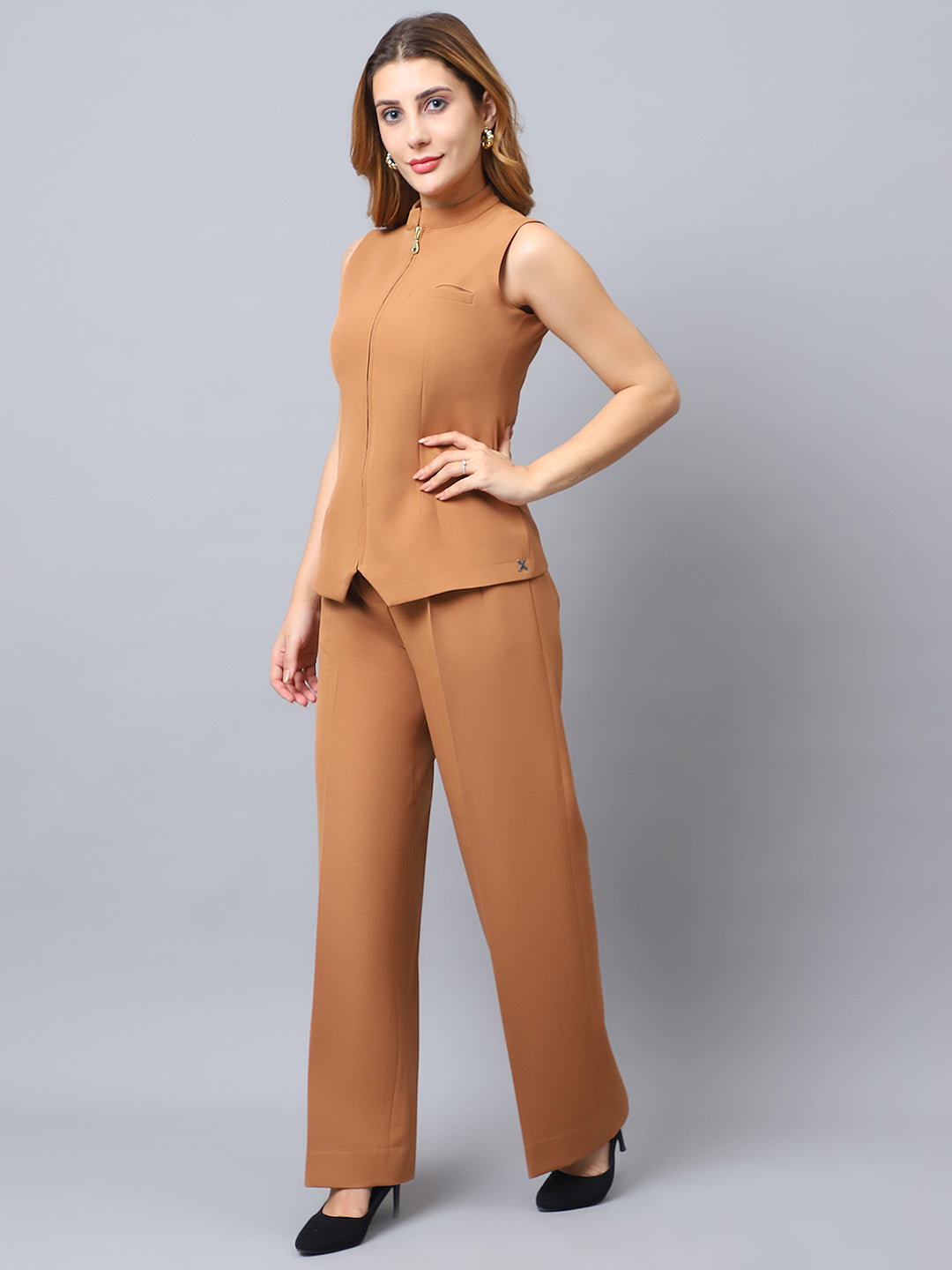 Golden Edge Zip-Up Waistcoat Top Beige