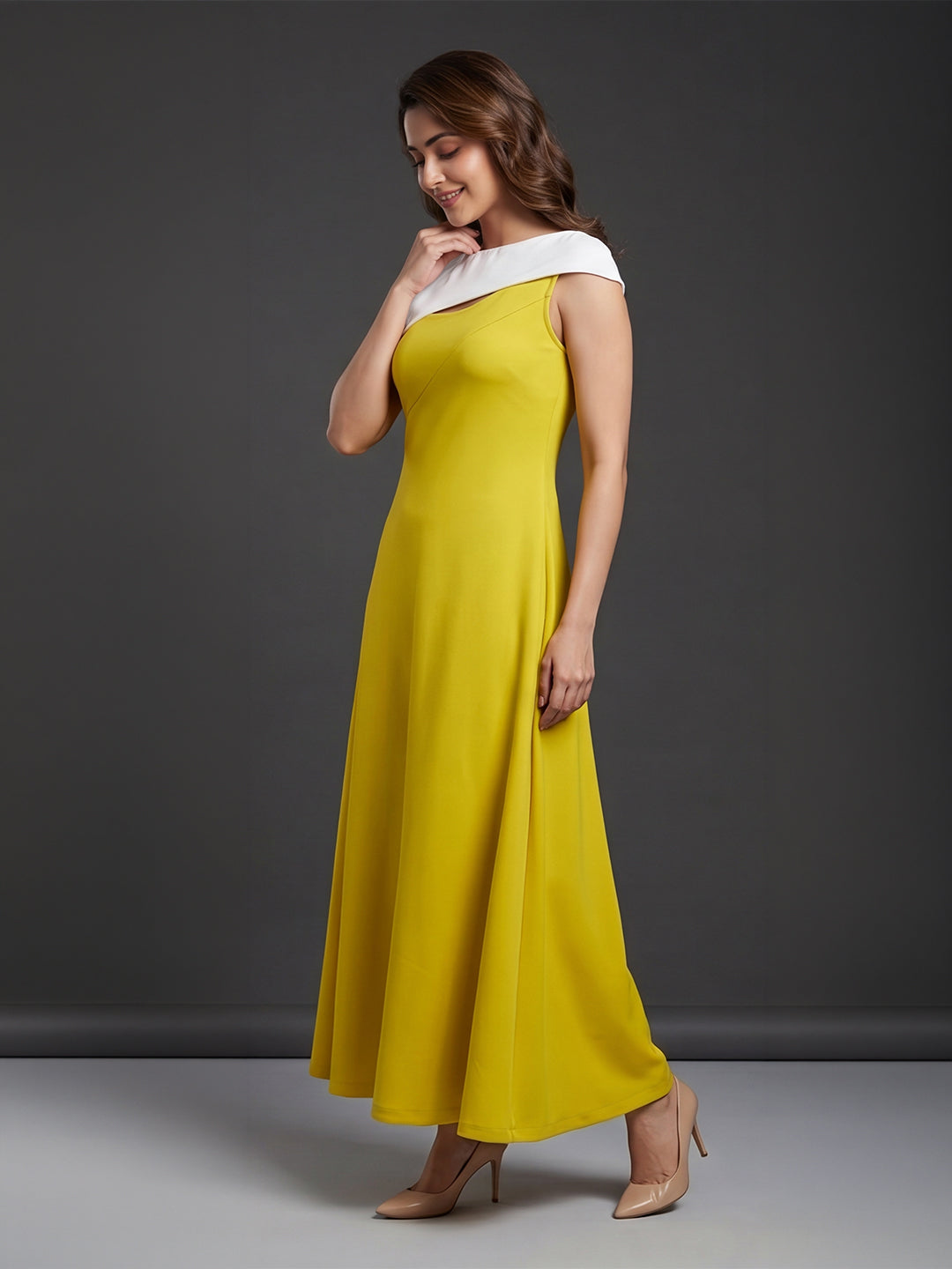 Yellow &amp; White Colour-block Maxi Dress with Cutout Detail