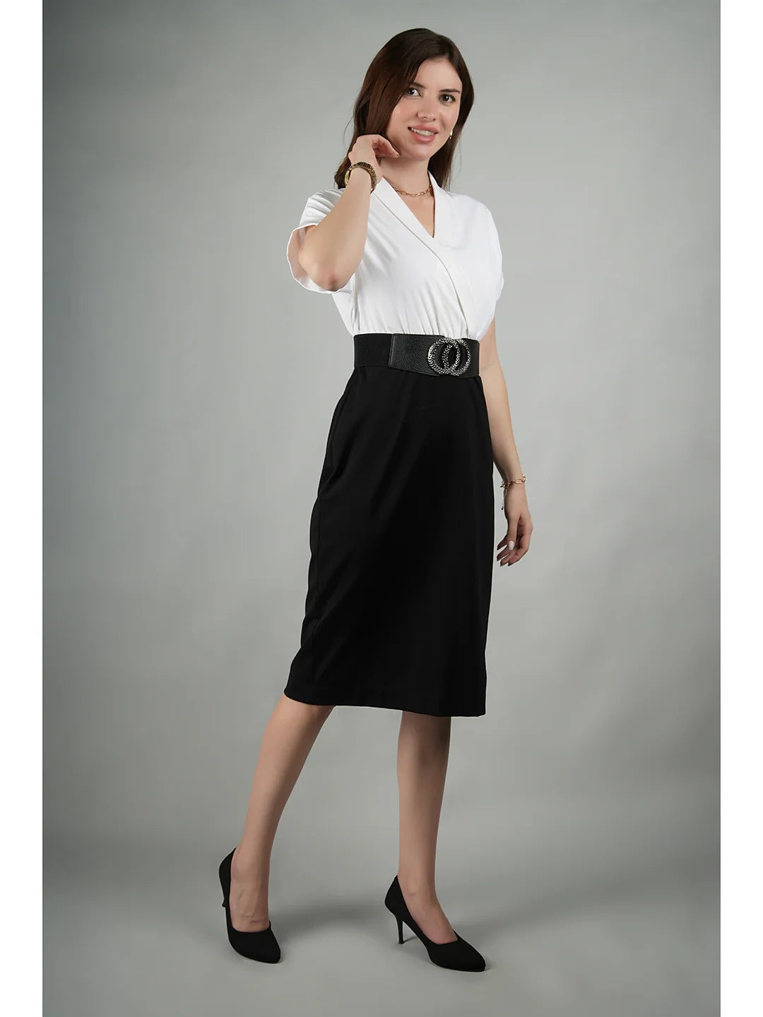 Exude Sparkling Color Block Blouson Dress With Belt Black Dresses