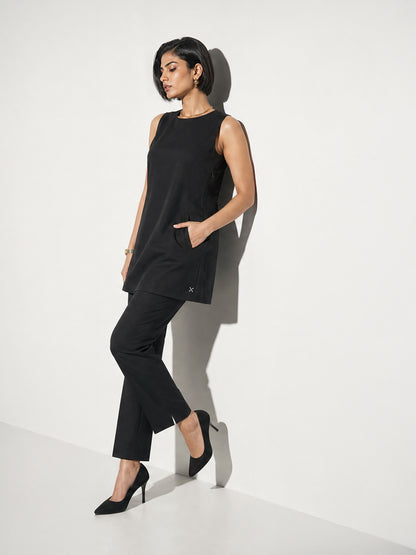 Exude Resplendent Thigh Length Tunic with Trouser (Black)