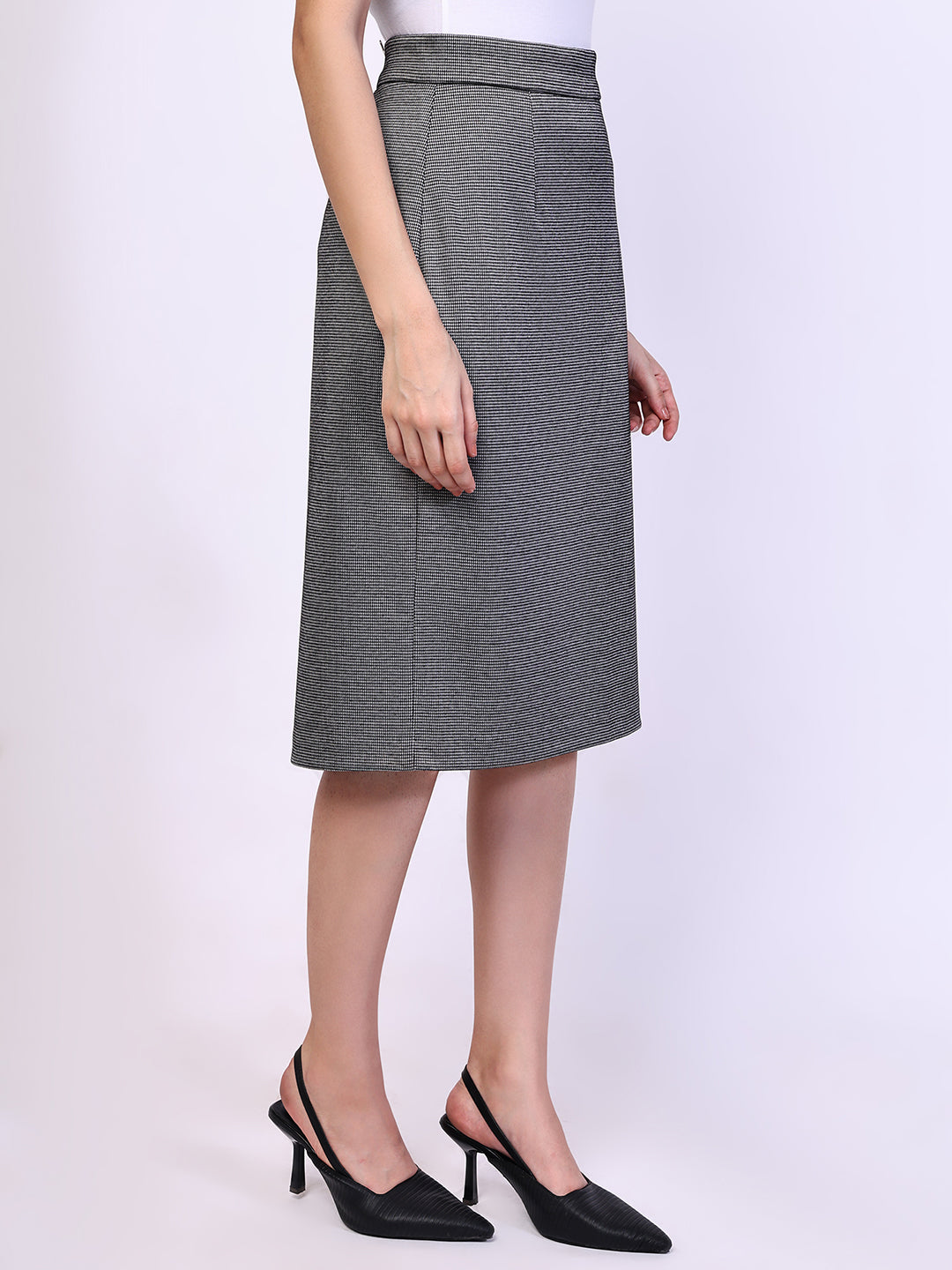 Exude Humility Pencil Skirt (Black-White)