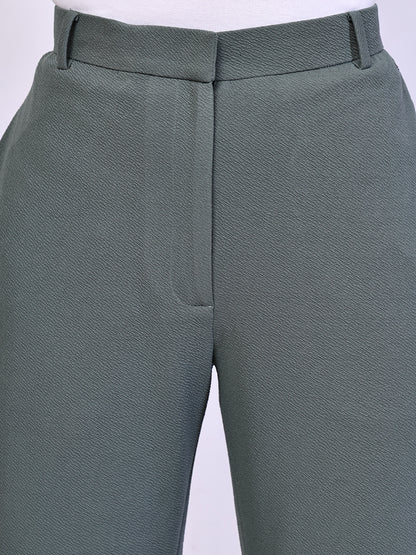 Exude Timeless Threads Straight Fit Trousers with Pockets Pista Green Trousers