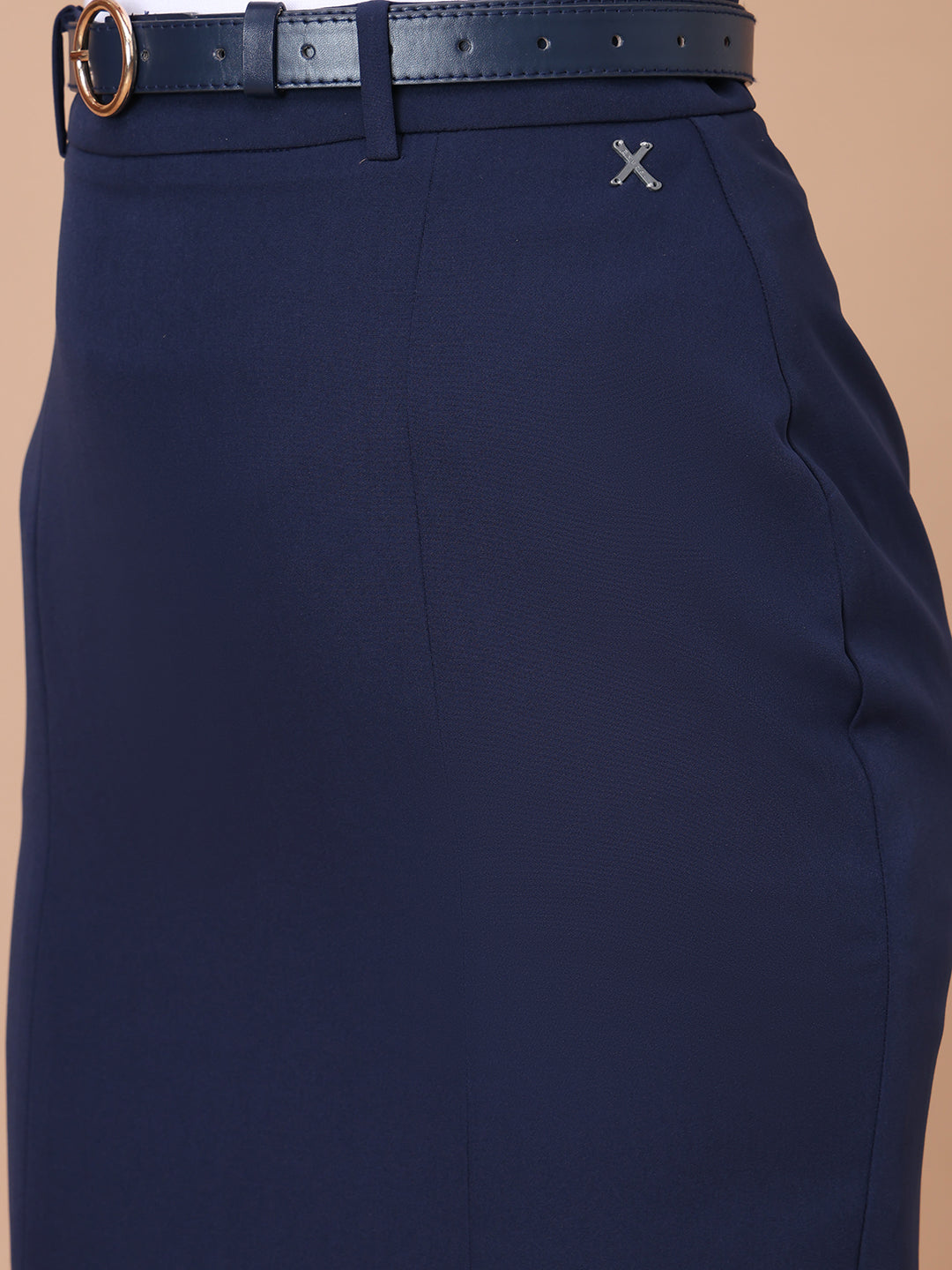 Exude Courageous Spirit Knee Length Front Slit Skirt with Belt (Navy)