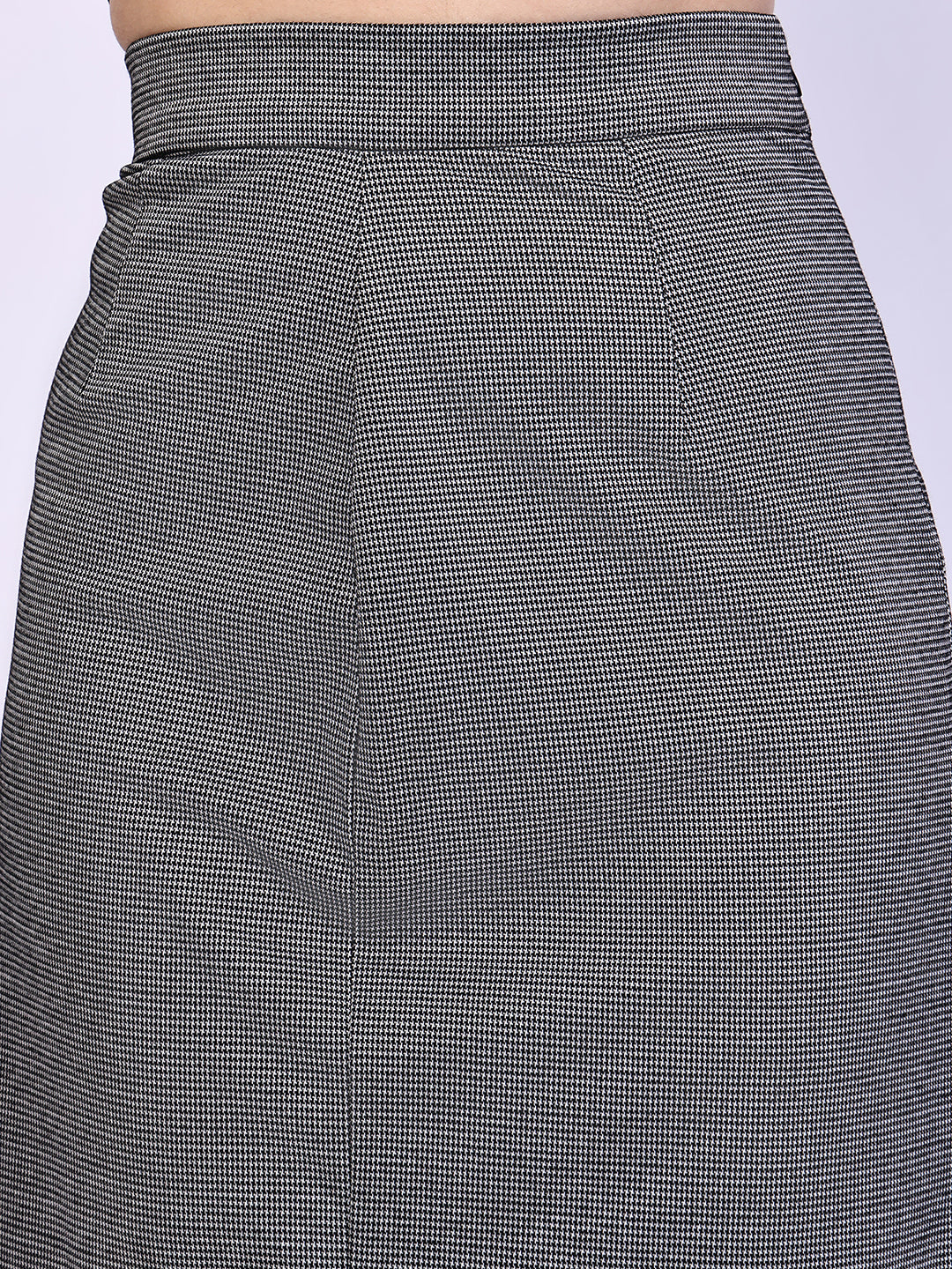 Exude Humility Pencil Skirt (Black-White)