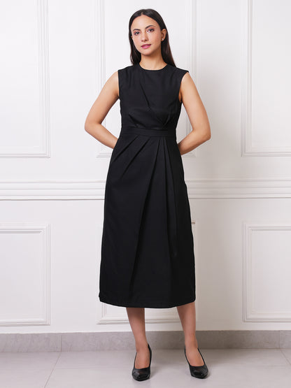 Exude Noir Sculpted Midi Dress
