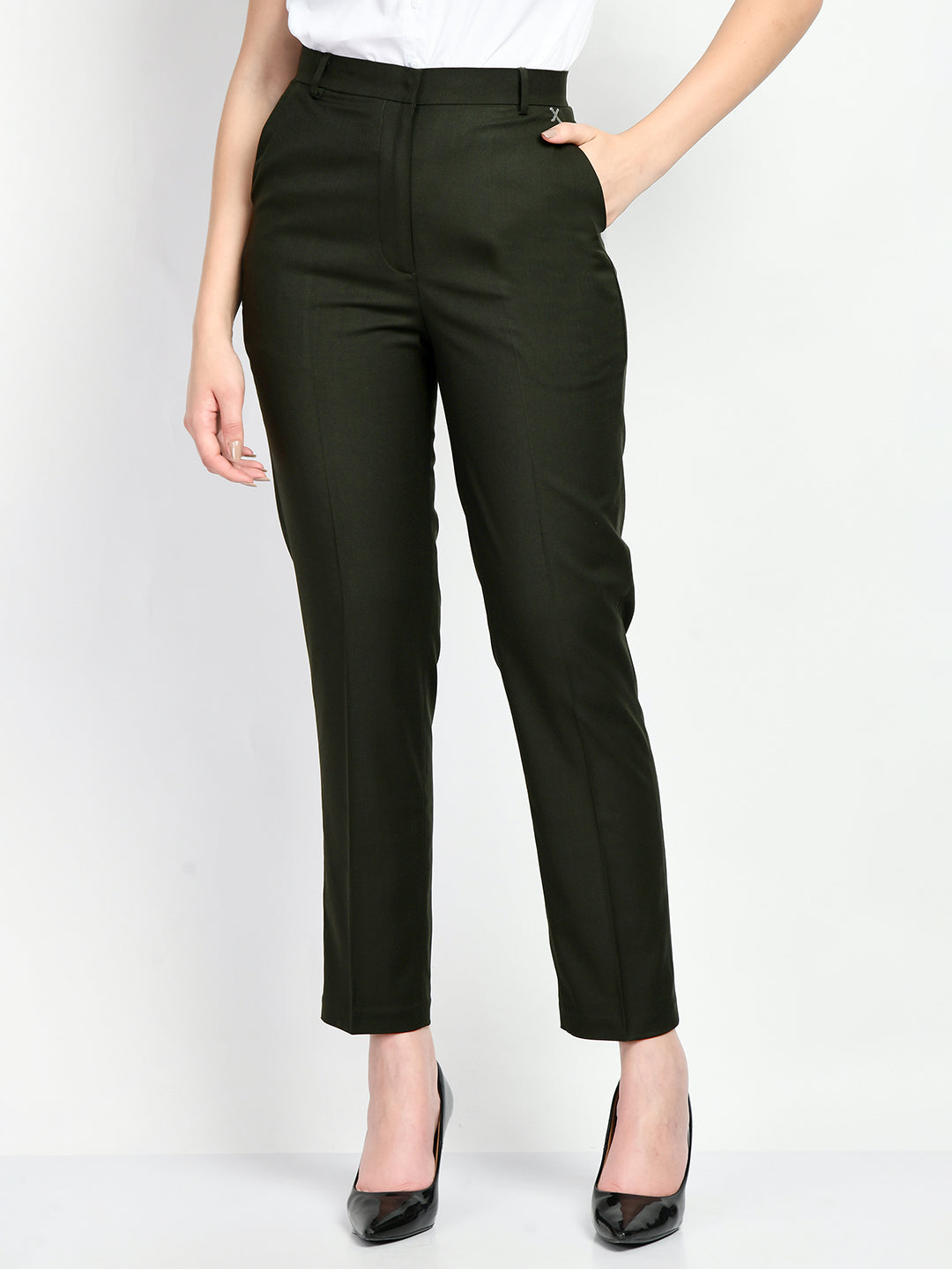 Exude Adroitness Straight Trousers (Olive)